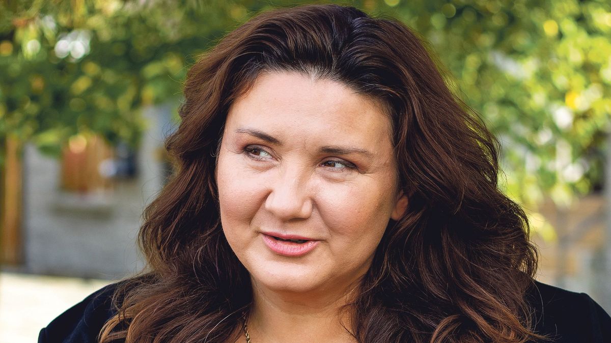 Děti končí v dětských domovech nebo náhradní péči hlavně kvůli chudobě rodiny, ačkoliv ta je miluje, říká pěstounka